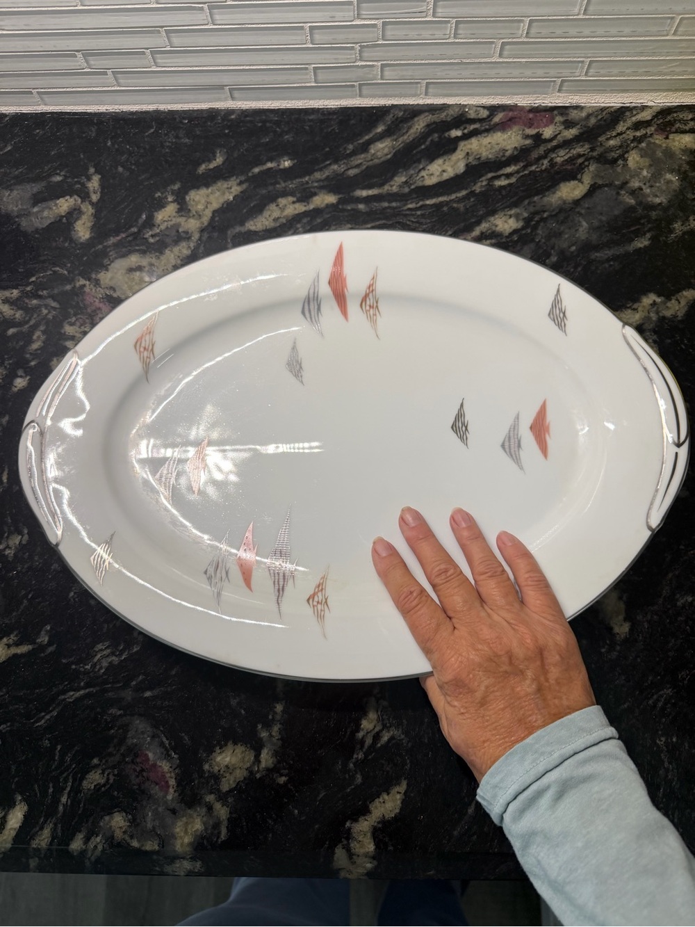 Noritake White China Huge Platter Dish Tropical Pattern Silver Trim Like new - Picture 5 of 5